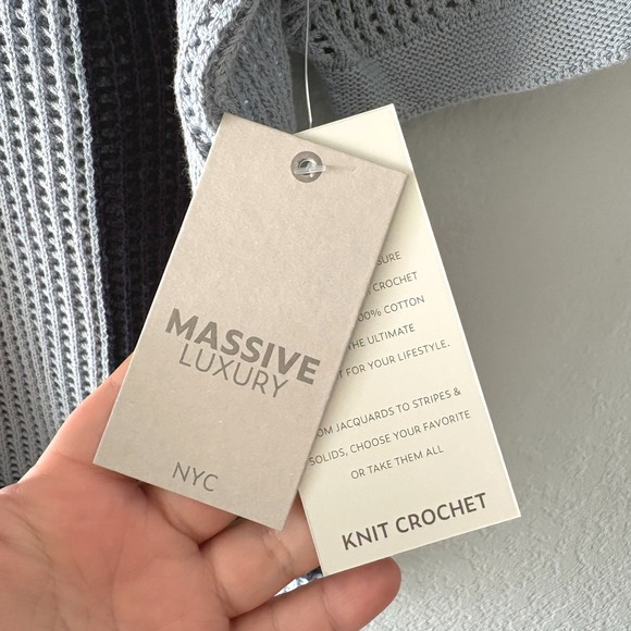 Massive Luxury Men Size M Blue Crochet Knit Button Down Shirt Polo Short Sleeve - Picture 9 of 10